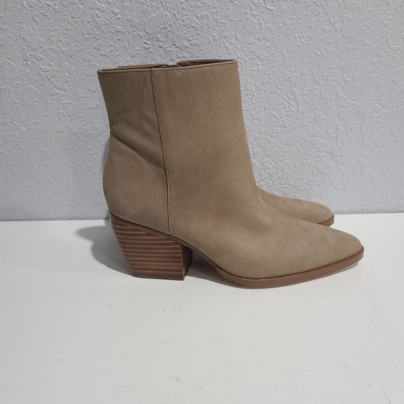 Enzo Angiolini Mabbin Block Heel Bootie - Picture 7 of 10